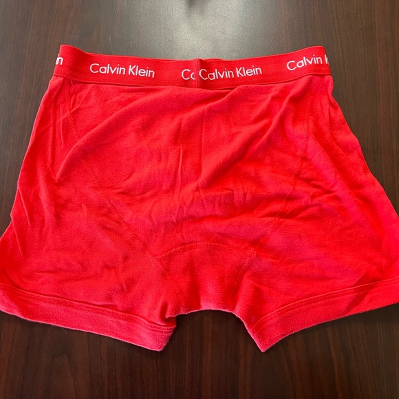 2 Calvin Klein boxer briefs - Picture 11 of 12
